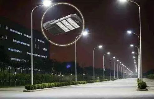 智慧照明建設(shè)工程啟動(dòng) 海門(mén)城區(qū)2.7萬(wàn)盞路燈將有 身份證